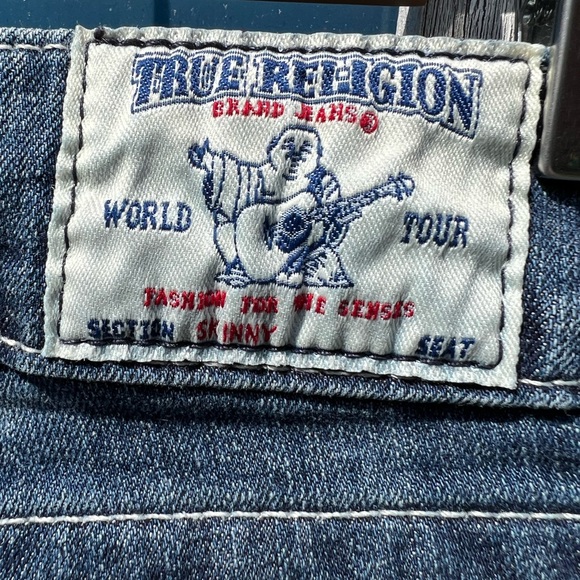 Gently Worn True Religion Skinny Jeans. - Picture 4 of 10